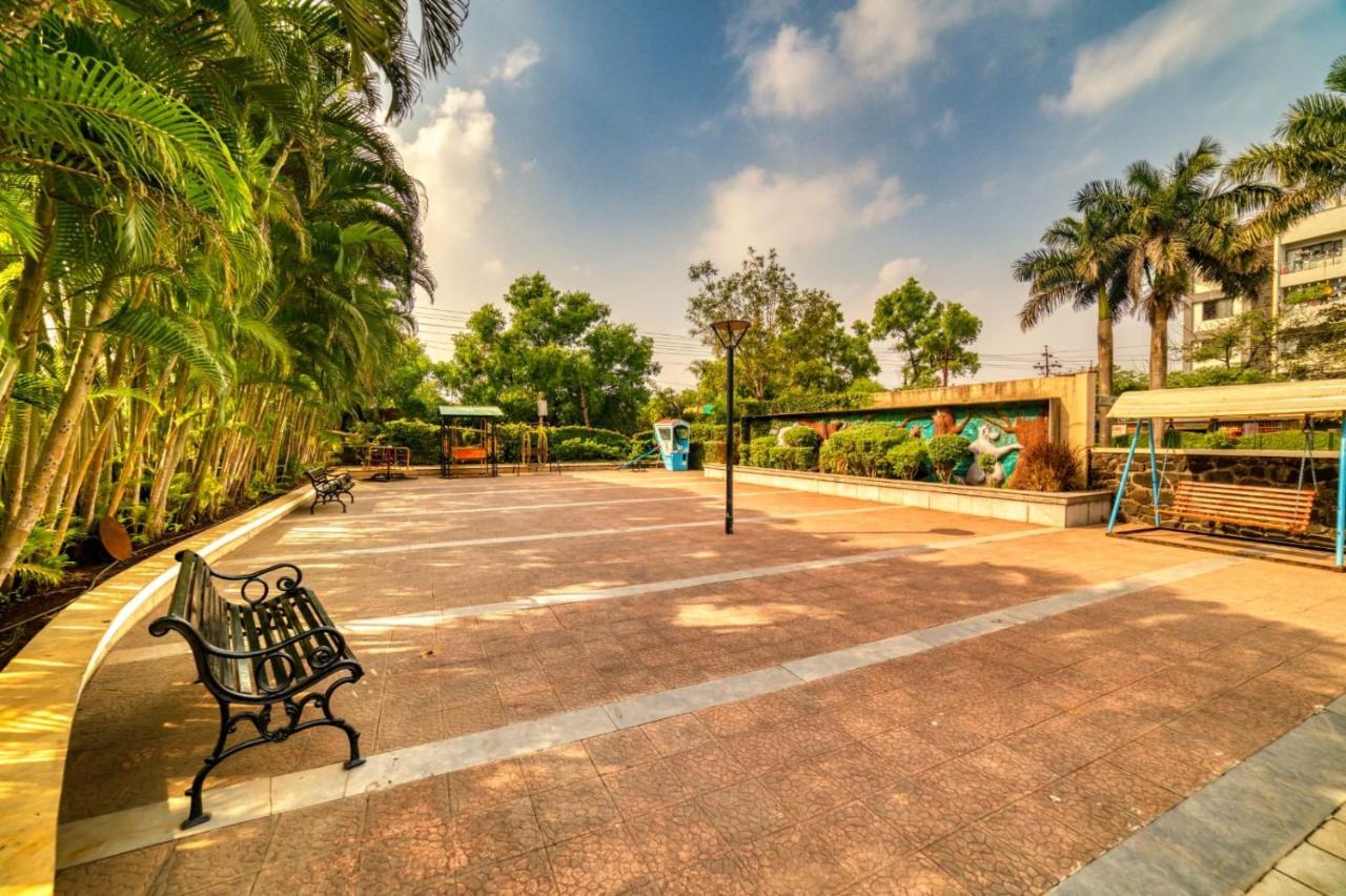 Hotel Ashwin Igatpuri, Pure Veg & Jain Food Εξωτερικό φωτογραφία