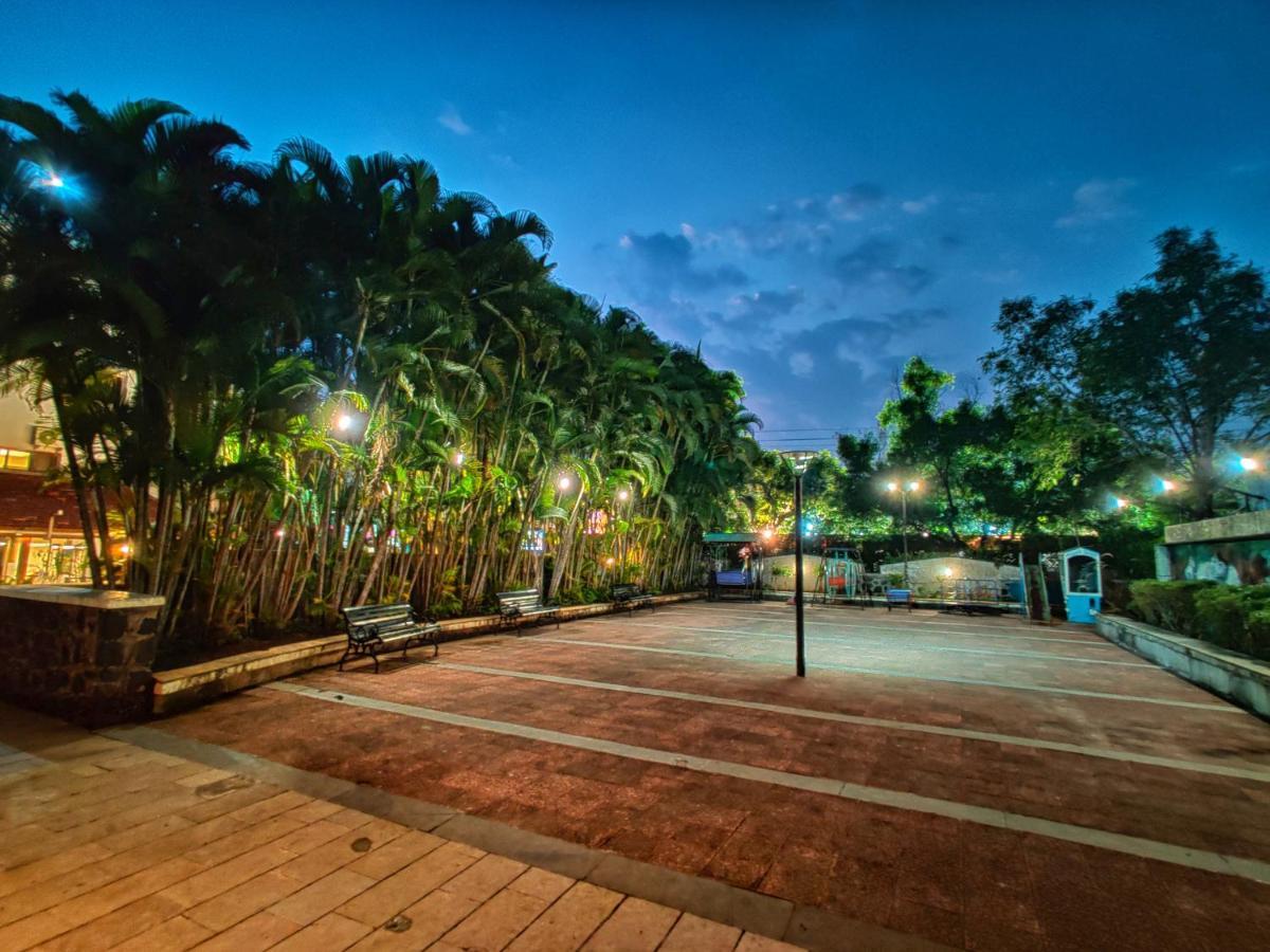 Hotel Ashwin Igatpuri, Pure Veg & Jain Food Εξωτερικό φωτογραφία
