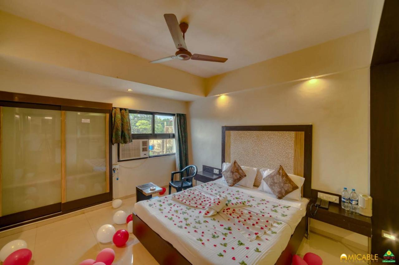 Hotel Ashwin Igatpuri, Pure Veg & Jain Food Εξωτερικό φωτογραφία