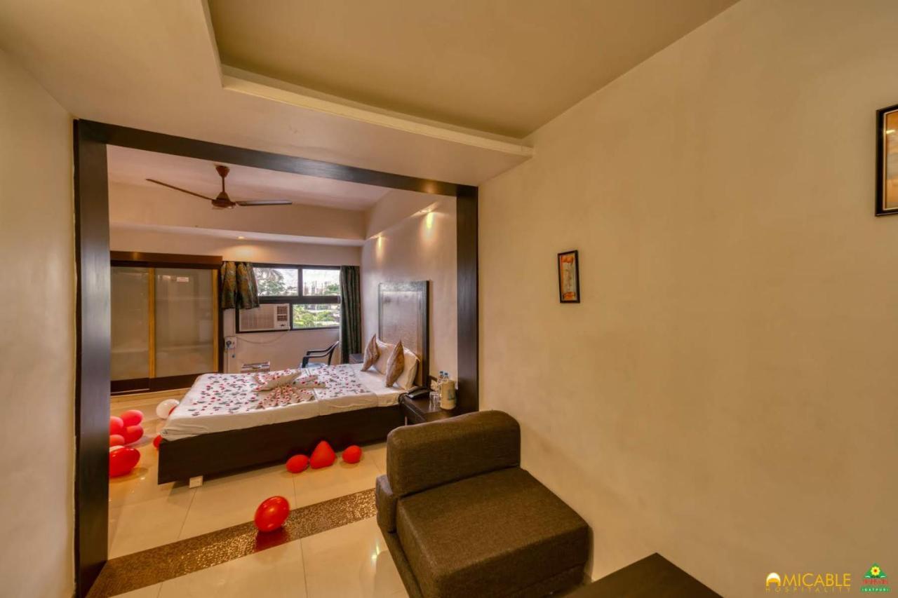 Hotel Ashwin Igatpuri, Pure Veg & Jain Food Εξωτερικό φωτογραφία