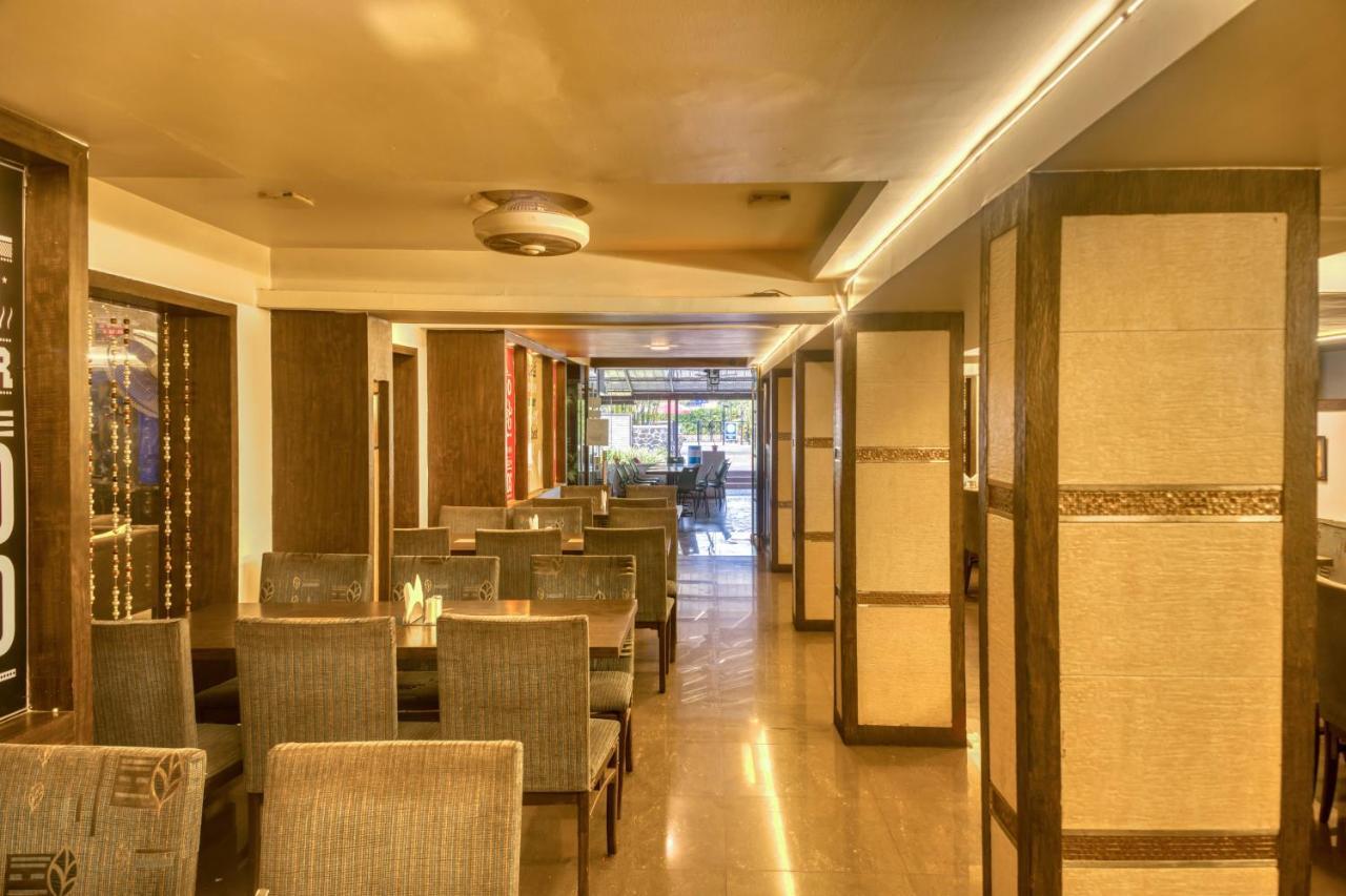 Hotel Ashwin Igatpuri, Pure Veg & Jain Food Εξωτερικό φωτογραφία