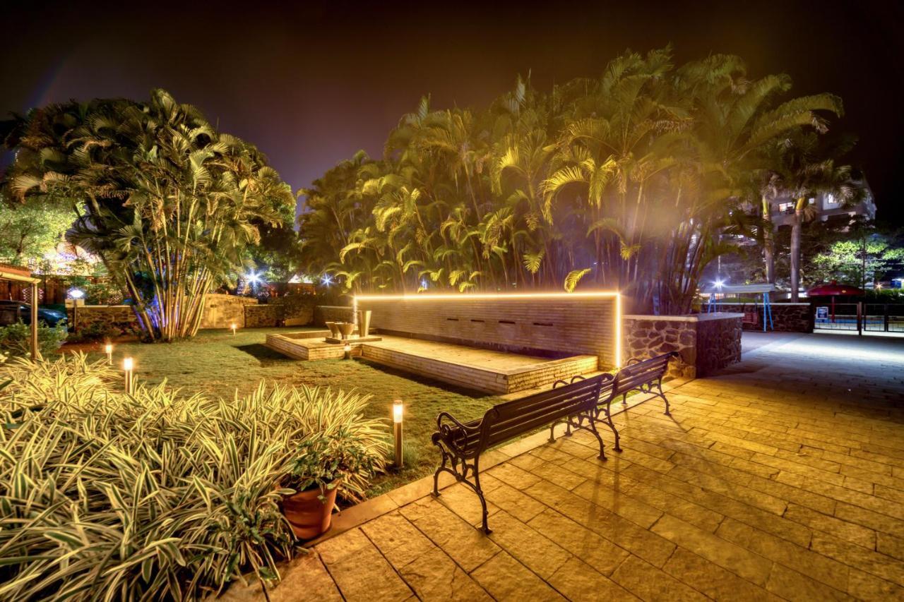 Hotel Ashwin Igatpuri, Pure Veg & Jain Food Εξωτερικό φωτογραφία