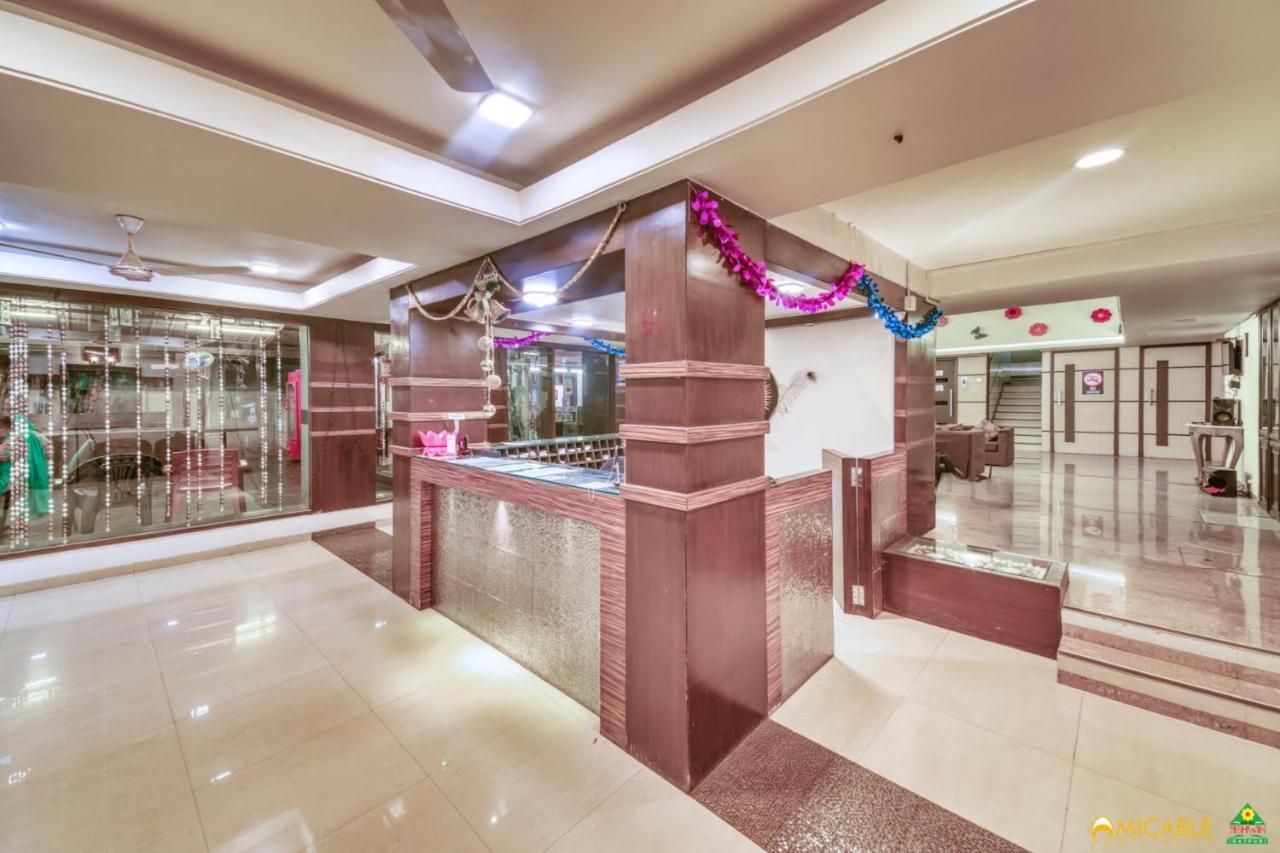 Hotel Ashwin Igatpuri, Pure Veg & Jain Food Εξωτερικό φωτογραφία
