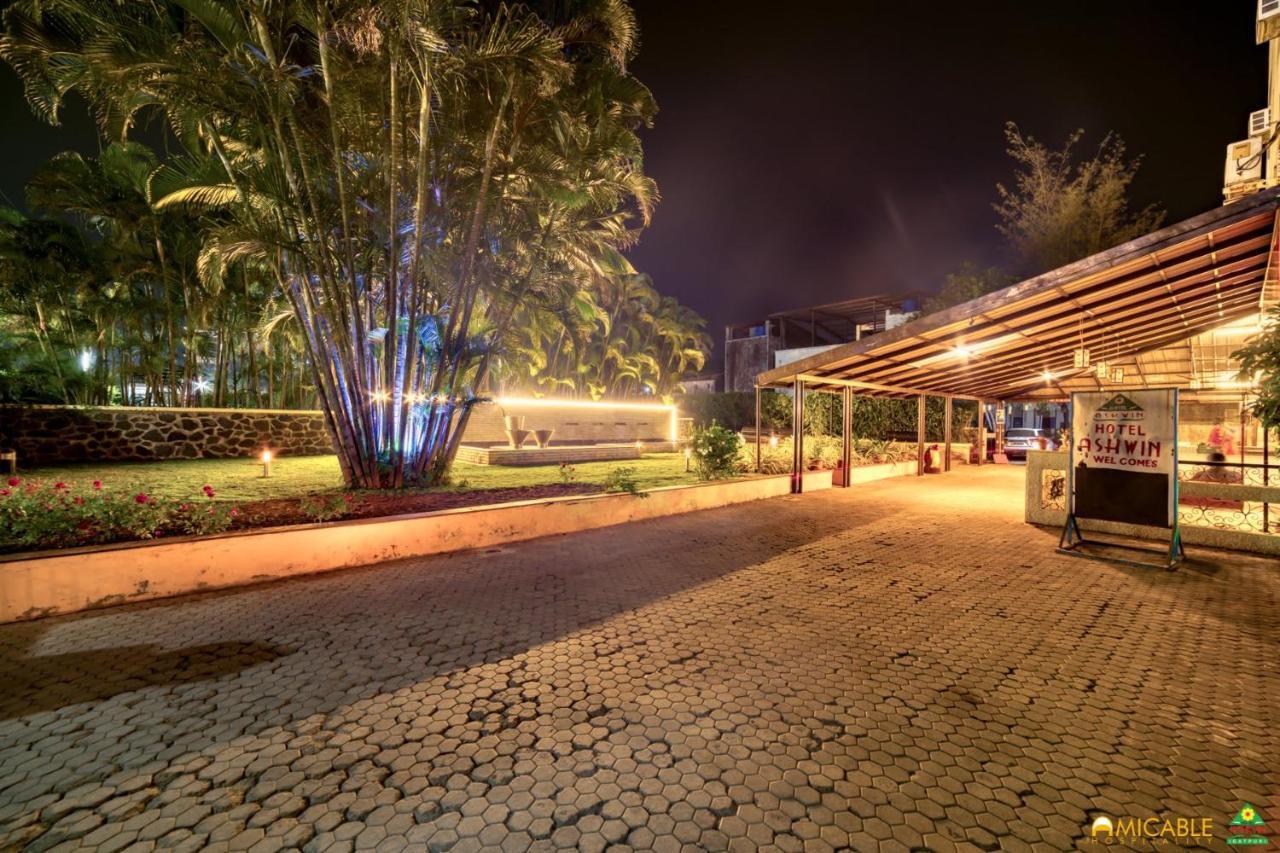 Hotel Ashwin Igatpuri, Pure Veg & Jain Food Εξωτερικό φωτογραφία