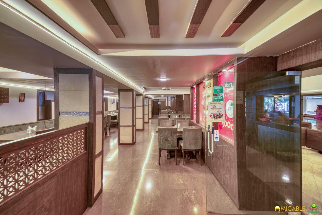 Hotel Ashwin Igatpuri, Pure Veg & Jain Food Εξωτερικό φωτογραφία